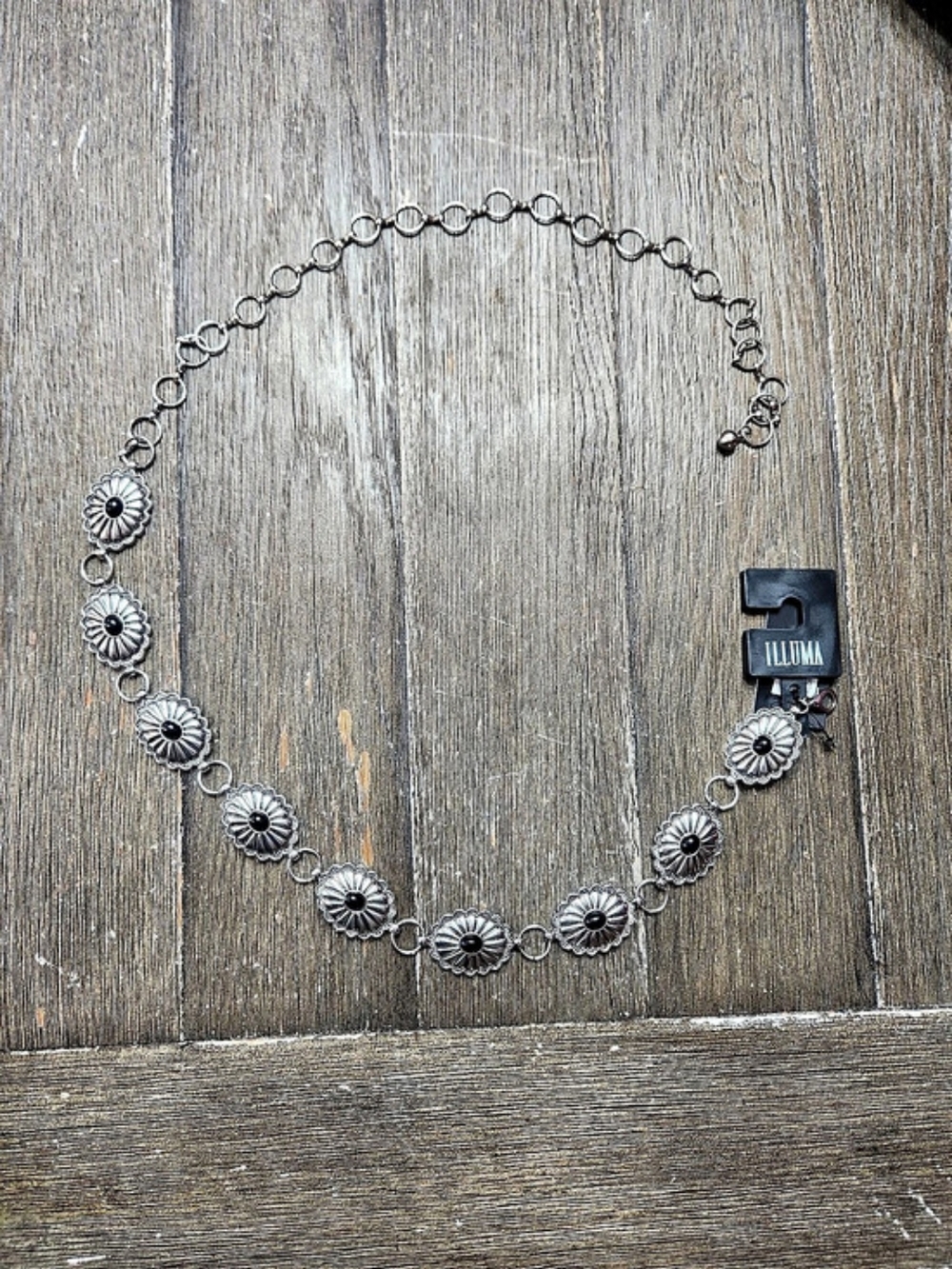 illuma Metal Belt in Silver NWT